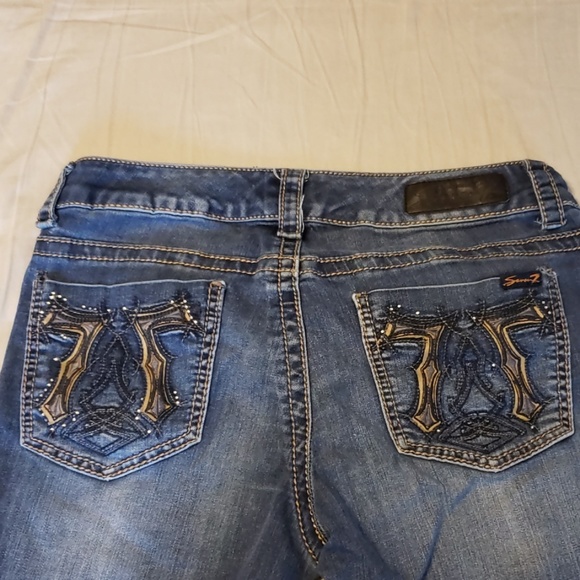 Jeans - Picture 3 of 4